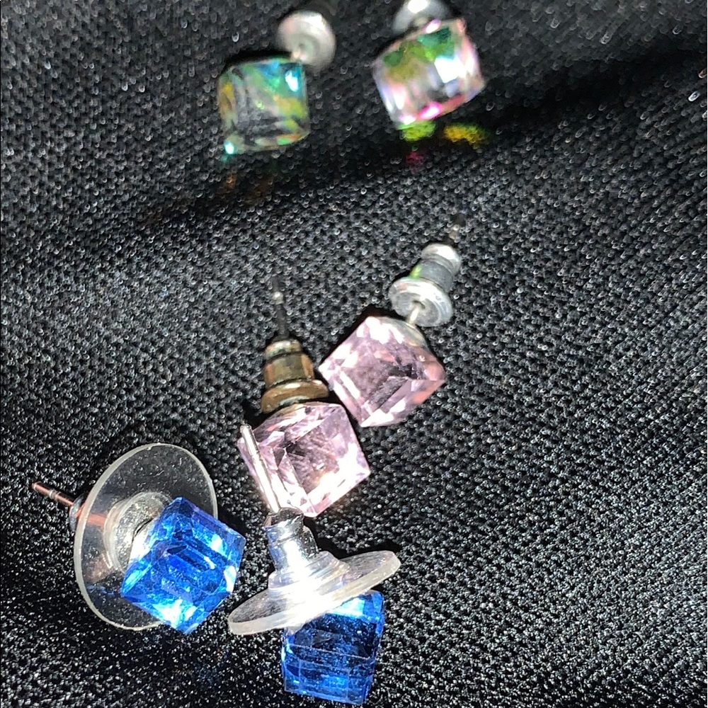 3- multicolored stud 3 dimensional earrings